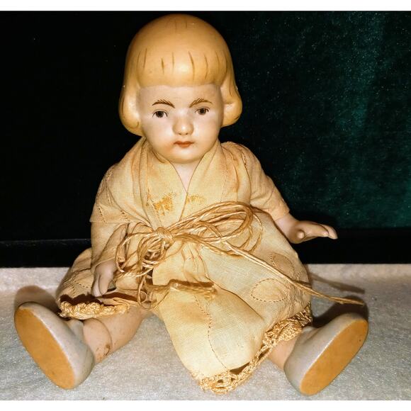 Antique Other - Antique Doll, Japan Jointed Blonde Painted Eyes